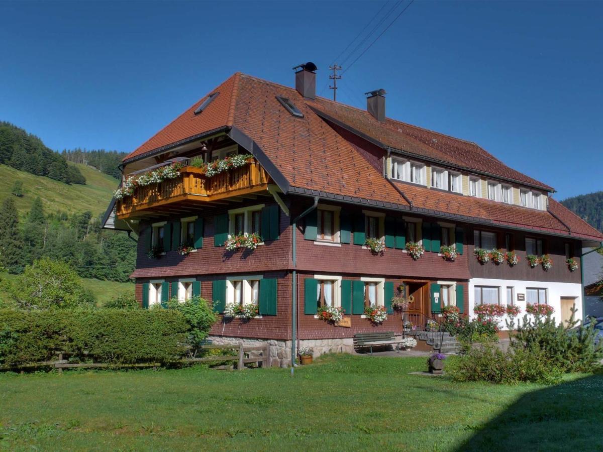 Gaestehaus Kaiser Menzenschwand Luaran gambar